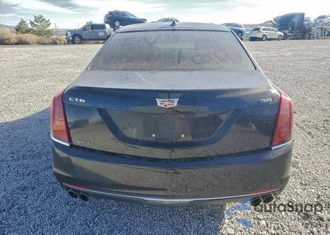 2017 Cadillac Ct6 z USA, uszkodzony, nr VIN 1G6KB5RSXHU202355
